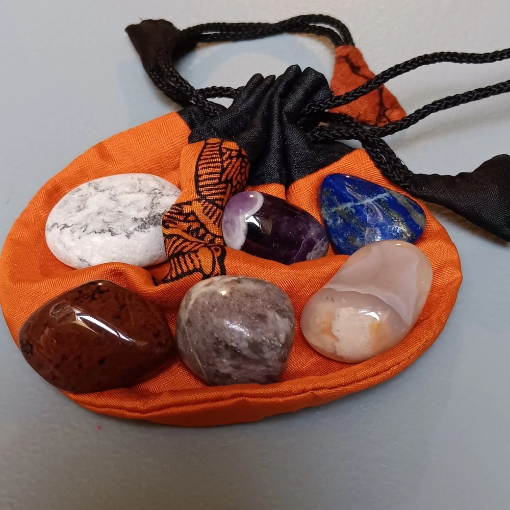 6 Assorted Crystal with  Pouch - Picture 2 of 3